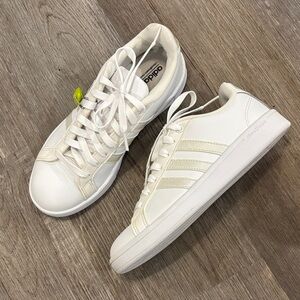 Adidas Woman’s Sneakers